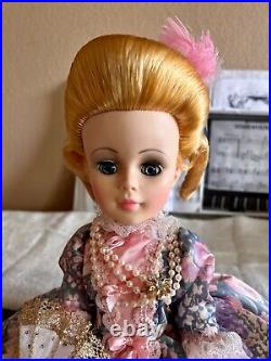 Marie Antoinette Doll by Madame Alexander Mint Condition, Collector's item