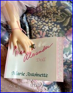 Marie Antoinette Doll by Madame Alexander Mint Condition, Collector's item