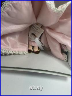 NIB 2015 Madame Alexander Cissette HERE COMES THE BRIDE #69771 Brunette 10 Doll