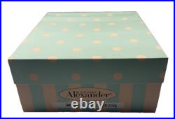 NIB MADAME ALEXANDER 8 Doll WENDY LOVES FAO with Bear with C. O. A 591/1500 and tags
