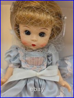 NIB Retired Madame Alexander MADAME'S BEST 38045 from 2004 LE Hard Collector Box