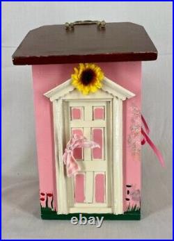 New Open Box Madame Alexander 1996 Wendy's Doll House #12820 Original Clothes