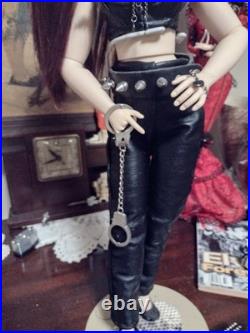 One Of A Kind. Wanna Be A Rock Star Articulated Cissy As Joan Jett Doll 20