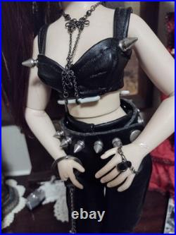 One Of A Kind. Wanna Be A Rock Star Articulated Cissy As Joan Jett Doll 20