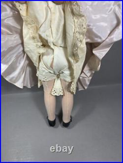 Original Madame Alexander 17 inch Alice In Wonderland Doll Outfit Maggie Face