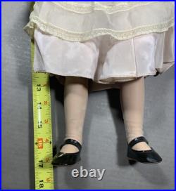 Original Madame Alexander 17 inch Alice In Wonderland Doll Outfit Maggie Face