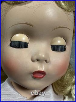 Original Madame Alexander 17 inch Alice In Wonderland Doll Outfit Maggie Face