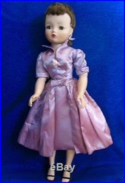 Pretty Vintage Hard Plastic/vinyl Cissy Doll Made By Madame Alexander In 1957
