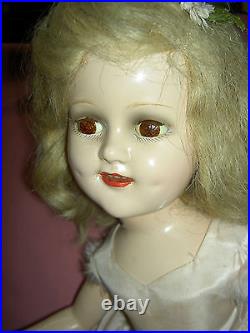PRETTY composition 14 sgnd & tgd. SONJA HENIE, Mme Alexander doll with ice skates