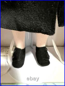 Porcelain Madame Alexander Blonde Braids McGuffey Ana Doll Winter Outfit box