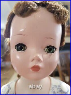 Pretty 1950's Madame Alexander 20 Cissy Doll in Dressed fro the Opera