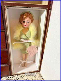 RARE 9 Madame Alexander Doll Cissette 1920's Trunk Set only 500 made