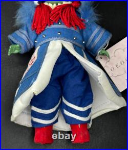 RARE Adorable 8 Madame Alexander Wizard of Oz OEO Guard Doll #33595 w Stand