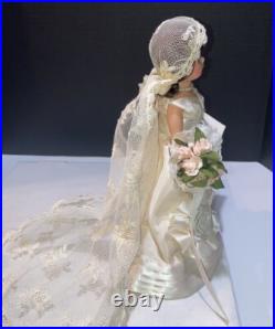 RARE Jackie Kennedy Cissette Madame Alexander 9 Doll White Wedding Dress