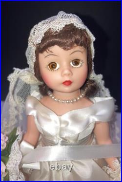RARE Jackie Kennedy Cissette Madame Alexander 9 Doll White Wedding Dress