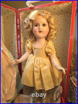 RARE! Madame Alexander Sonja Henie Composite Skater 1930s Doll and Travel Case