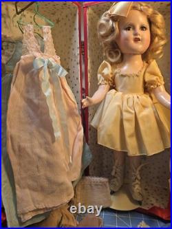 RARE! Madame Alexander Sonja Henie Composite Skater 1930s Doll and Travel Case