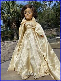 RARE Vintage Madame Alexander Jacqueline Kennedy Doll in Tagged Gown