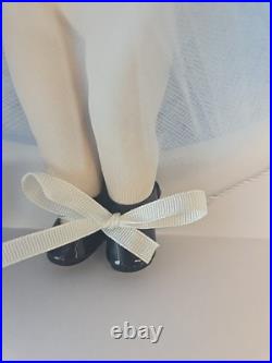 Rare Madame Alexander Wendy's Favorite Keepsake#36780-8? Doll LE876/1500-NRFB