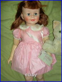 Rare, original 1959 vintage, flirty Madame Alexander BETTY doll 30 LARGE size
