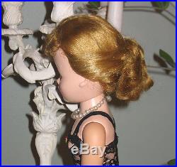 SWEET FACE Madame Alexander 1955 Vintage Cissy doll