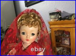 Spectacular Vintage Madame Alexander Cissy LADY IN RED Ready for Christmas