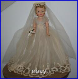 Stunning 20 Madame Alexander Cissy Bride Doll #2280