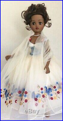 Stunning Madame Alexander Cissy Blue Bird Doll A A LE 140/150 Plus Extra Outfit