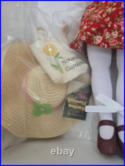 VERY RARE Madame Alexander LISSY TOURS THE GARDENS 2010 MADCC St Louis #60210