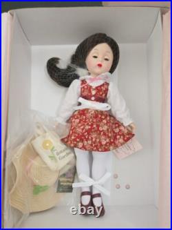 VERY RARE Madame Alexander LISSY TOURS THE GARDENS 2010 MADCC St Louis #60210