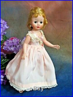 VINTAGE 1950s MADAME ALEXANDER CISSETTE DOLL blonde TAGGED DRESS pink nightgown