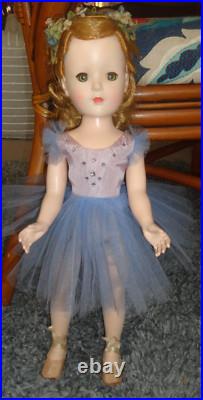 VINTAGE 50S PLASTIC MADAME ALEXANDER BLONDE BALLERINA 17.5 DOLL With CLOTHES LOT