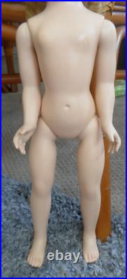 VINTAGE 50S PLASTIC MADAME ALEXANDER BLONDE BALLERINA 17.5 DOLL With CLOTHES LOT