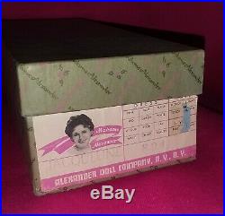 VINTAGE MADAME ALEXANDER JACQUELINE JACKIE CISSETTE DOLL A/O With BOX & TAG WOW