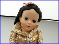 VINTAGE Madame Alexander 17 Snow White Composition Doll 1952