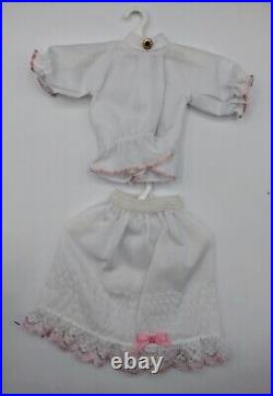 VTG 1993 Madame Alexander 14 Diana with trunk & wardrobe #1589. NewithNever Owned