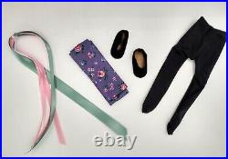 VTG 1993 Madame Alexander 14 Diana with trunk & wardrobe #1589. NewithNever Owned