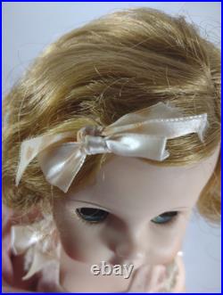 VTG Madame Alexander Caroline Kennedy 14 Doll 1961 Original Tagged Dress VG+ A6