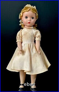 Vintage 1950's Madame Alexander 14 Doll Alice In Wonderland Maggie Face