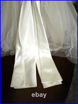 Vintage 1950's Madame Alexander 20 Cissy Hard Plastic Doll Tagged Bride Outfit