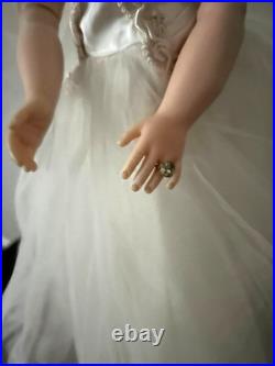 Vintage 1950's Madame Alexander 20 Cissy Hard Plastic Doll Tagged Bride Outfit