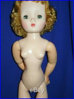 Vintage 1950's Madame Alexander 20 Cissy doll in tagged chemise