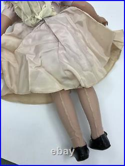Vintage 1950's Madame Alexander Alice In Wonderland Maggie Face Doll 17 with Tag