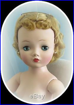 Vintage 1950's Madame Alexander Blue-Eyed Blonde 20 Nude Cissy