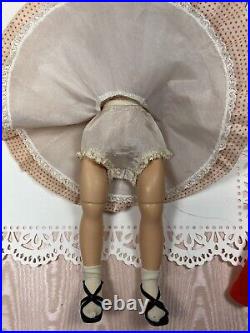 Vintage 1950's Madame Alexander Lissy 12