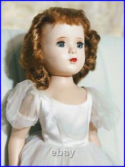 Vintage 1950's Madame Alexander Margaret Walker Bride Doll
