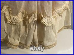 Vintage 1950's madame alexander Princess Margaret Rose/Original Dress HP 17