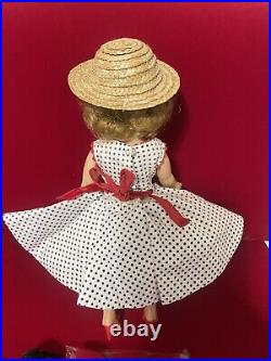 Vintage 1950s Madame Alexander MME ALEXANDER 9 Cissette Doll