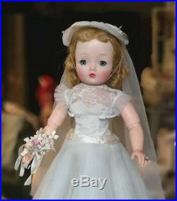 Vintage 1956 Madame Alexander 20 Cissy Medici Bride Doll Near Mint