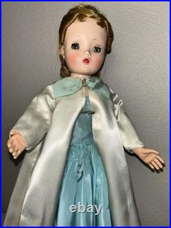 Vintage 1956 Madame Alexander, Cissy Theater Doll 20 Original Ensemble #2021